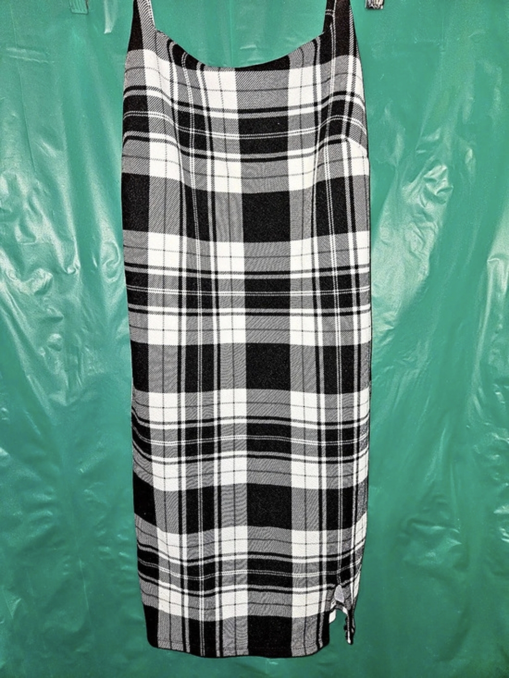 No Boundaries Plaid Mini Dress in Black & White Size Large RUNS SMALL